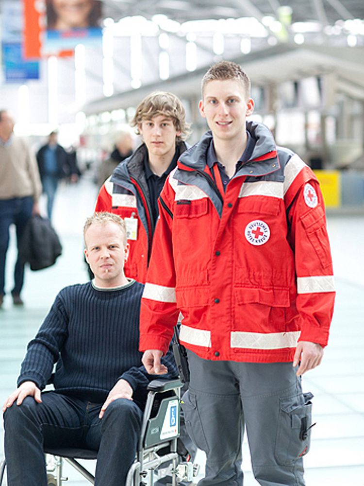 FSJ beim DRK – Helfen & Erfahrungen sammeln